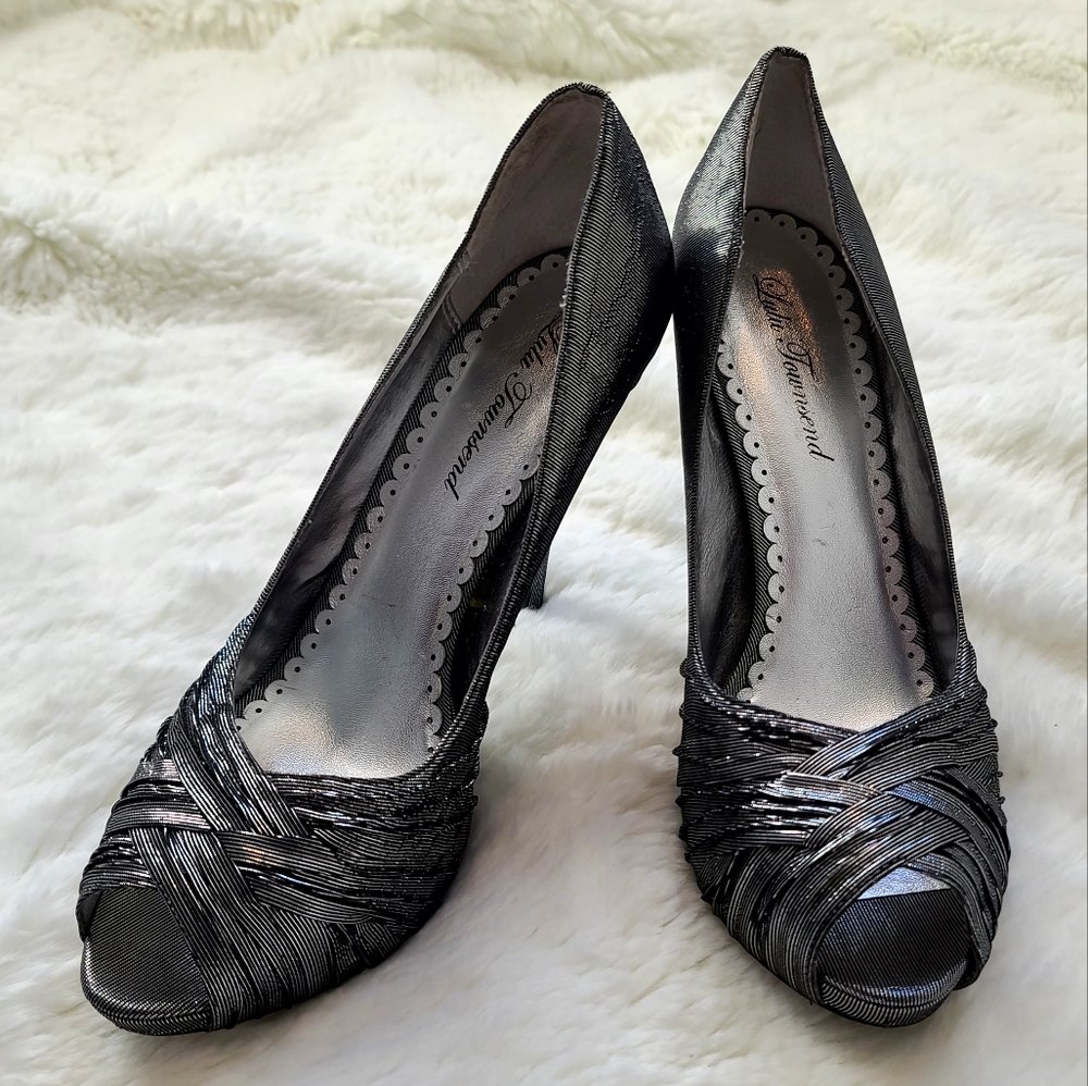 Lulu Townsend silver metallic open toe heels women's size 9.5m